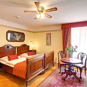 Hotel Mucha Prag